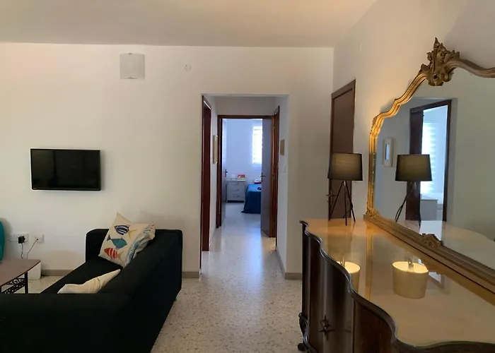 Apartament No 25, *